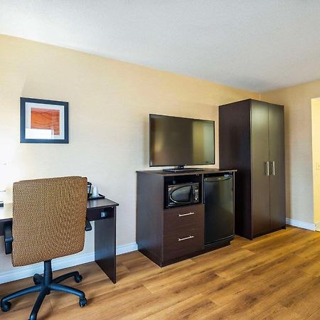 Comfort Inn Barrie Eksteriør bilde