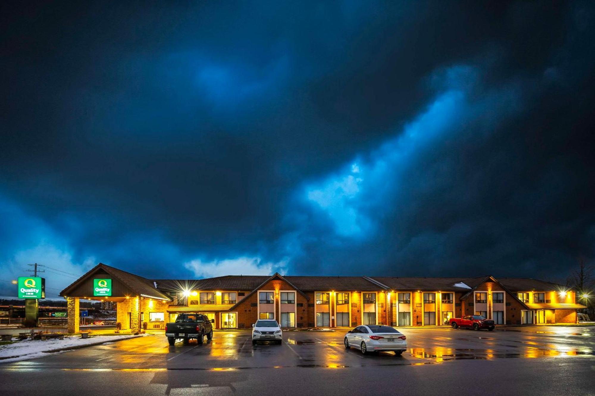 Comfort Inn Barrie Eksteriør bilde