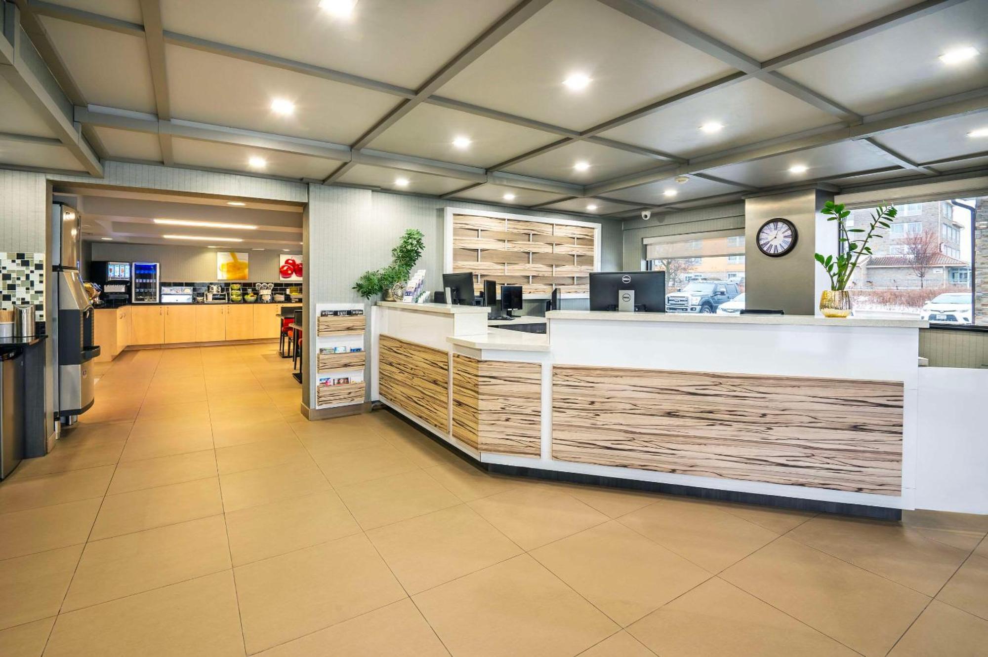 Comfort Inn Barrie Eksteriør bilde