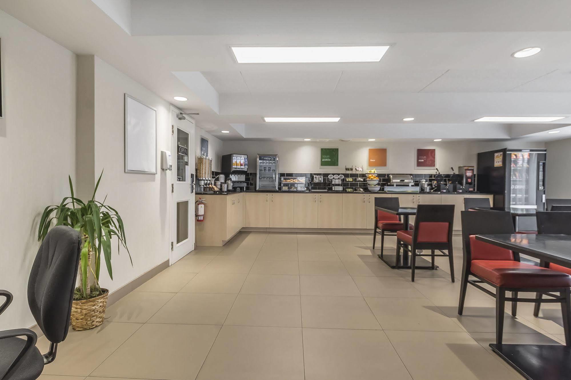 Comfort Inn Barrie Eksteriør bilde